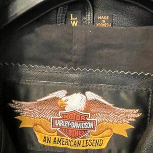 Womens Vintage Harley Davison leather jacket